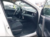 Toyota Rav4 Xle 2T3WFREV0GW250538 снимка