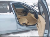 BMW 320I xDrive WBA3C3C57EF987047 fotografie