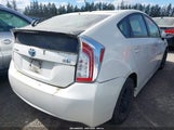 Toyota Prius Two JTDKN3DU3E1763818 снимка