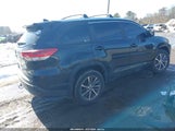 Toyota Highlander Xle 5TDJZRFH5HS445564 снимка