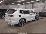 Mitsubishi Outlander Se 2.5 S-Awc JA4J4UA82PZ061595 photo