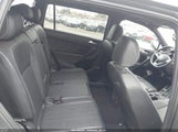 Volkswagen Tiguan 2.0T Se R-Line Black 3VV8B7AX0RM098654 photo