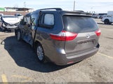 Toyota Sienna Xle Premium 8 Passenger 5TDYZ3DC8HS799260 photo