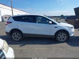 Ford Escape Se 1FMCU9GD5HUB90232 fotografie