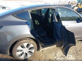 Tesla Model Y Long Range Dual Motor All-Wheel Drive 5YJYGDEE1MF069345 photo