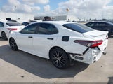 Toyota Camry Se 4T1G11AK1NU654342 photo