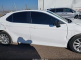 Toyota Camry Le 4T1B11HK3JU577032 fotografie