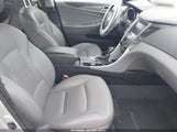 Hyundai Sonata Hybrid Limited KMHEC4A47DA066384 снимка