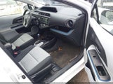Toyota Prius C Two JTDKDTB37D1543092 снимка