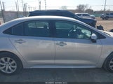 Toyota Corolla Le 5YFB4MDE0SP263088 снимка