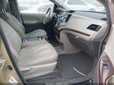 Toyota Sienna Xle V6 5TDYK3DC0BS092861 снимка