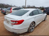 Honda Accord Touring 2.0T 1HGCV2F92JA053103 fotografie