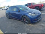 Tesla Model Y Performance Dual Motor All-Wheel Drive 7SAYGDEF2PF847216 fotografie