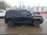 Jeep Renegade Trailhawk 4X4 ZACCJBCB9JPH51807 photo