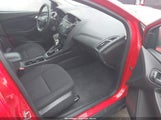 Ford Focus Se 1FADP3K24GL352431 photo