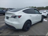 Tesla Model Y Performance Dual Motor All-Wheel Drive 7SAYGDEF0NF570790 снимка