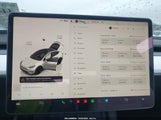 Tesla Model Y Performance Dual Motor All-Wheel Drive 7SAYGDEF0NF570790 снимка