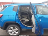 Jeep Compass Latitude 4X4 3C4NJDBB3KT648088 снимка