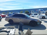 Toyota Camry Le 4T1BG22K0XU538307 photo