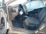 Toyota Corolla Le 5YFBURHE3HP726177 снимка