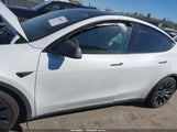 Tesla Model Y Performance Dual Motor All-Wheel Drive 7SAYGDEF1NF406710 fotografie