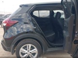 Nissan Kicks Play S 3N1CP5BVXSL484363 снимка