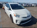 Toyota Prius Two JTDKN3DU6F1986436 снимка