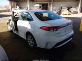 Toyota Corolla Le JTDEPRAE8LJ080503 снимка
