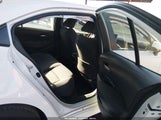 Toyota Corolla Le JTDEPRAE8LJ080503 снимка