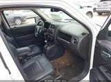 Jeep Patriot High Altitude Edition 1C4NJPFA1GD677900 fotografie