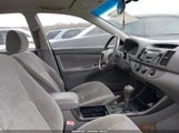 Toyota Camry Le JTDBE32K540282927 снимка