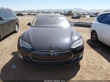 Tesla Model S P85 5YJSA1H17EFP49993 fotografie