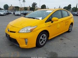 Toyota Prius Two JTDKN3DU6C5423780 снимка