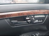 Mercedes-Benz S 550 WDDNG7BB6BA387102 снимка