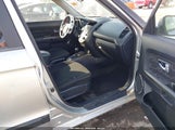 Kia Soul + KNDJT2A61C7427922 fotografie