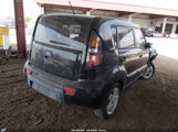 Kia Soul + KNDJT2A21B7709764 fotografie