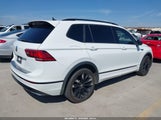 Volkswagen Tiguan 2.0T Se/2.0T Se R-Line Black/2.0T Sel 3VV3B7AX9MM092063 photo