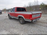 Ford F100 1FTCF10F1BNA43483 fotografie