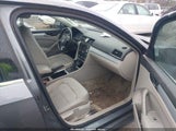 Volkswagen Passat 2.5L Se 1VWBH7A33CC036218 снимка