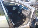 Toyota Rav4 Le JTMBFREV3JJ209356 снимка