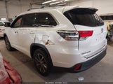 Toyota Highlander Xle 5TDJZRFH9HS397468 снимка