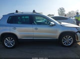 Volkswagen Tiguan 2.0T Wolfsburg Edition WVGRV7AX7HW506877 fotografie