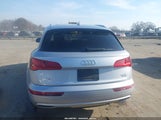 Audi Q5 2.0T Premium/2.0T Tech Premium WA1BNAFY0J2033500 photo
