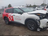 Nissan Rogue S Fwd 5N1BT3AA5PC796631 fotografie