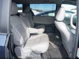Toyota Sienna Xle 8 Passenger 5TDYZ3DCXJS924278 photo