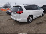 Chrysler Pacifica Touring L 2C4RC1BG9JR144023 снимка