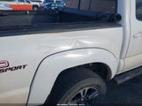 Toyota Tacoma Base V6 3TMLU4EN8DM113694 снимка