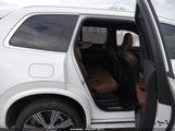 Volvo Xc90 Recharge Plug-In Hybrid T8 Ultimate Bright Theme 7-Seater YV4H60CF4R1201910 снимка
