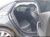Audi A4 2.0T Tech Ultra Premium/2.0T Ultra Premium WAUKMAF49JA198888 снимка