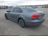 Volkswagen Passat 2.5L S 1VWAP7A30CC077176 снимка